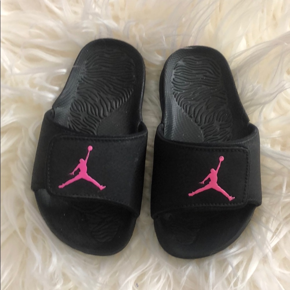 Jordan flip flop